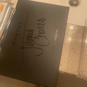 Morphe+James Charles palette the mini